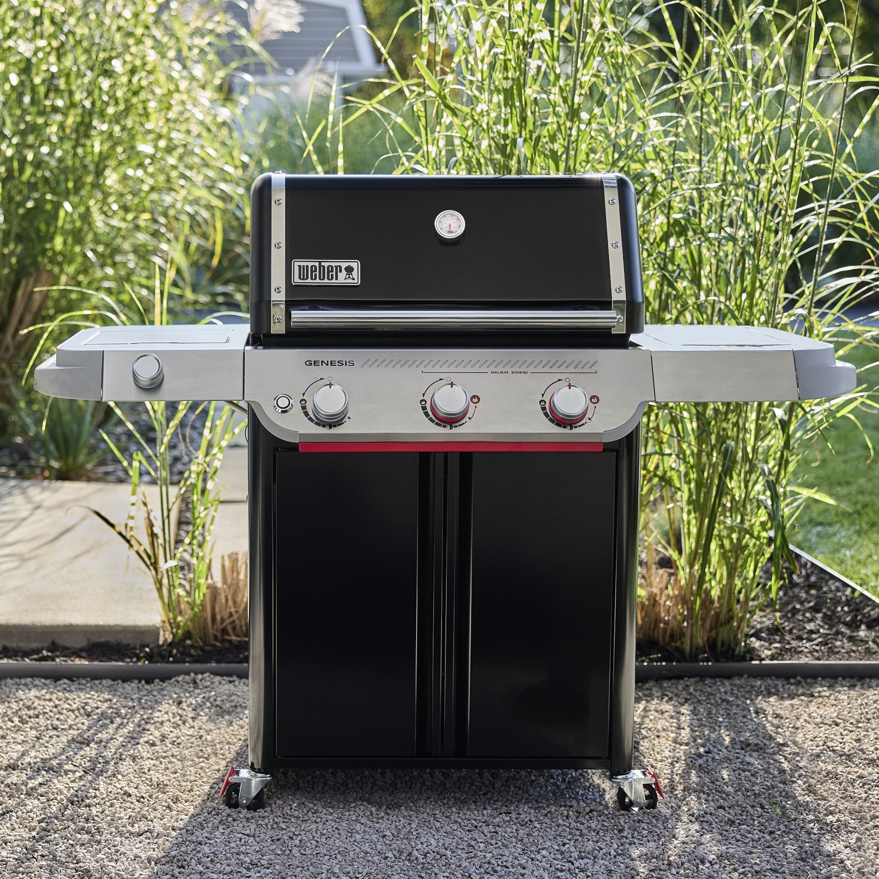 Weber® Genesis® E-335 3-Burner Gas Barbecue (Natural Gas) | Gas BBQs NZ | Weber NZ | 3-burner BBQ,cast-iron grills,Gas BBQ,natural gas barbecue,outdoor grill,Sear Zone,side burner,Weber Crafted griddle,Weber Genesis E-335 | Outdoor Concepts
