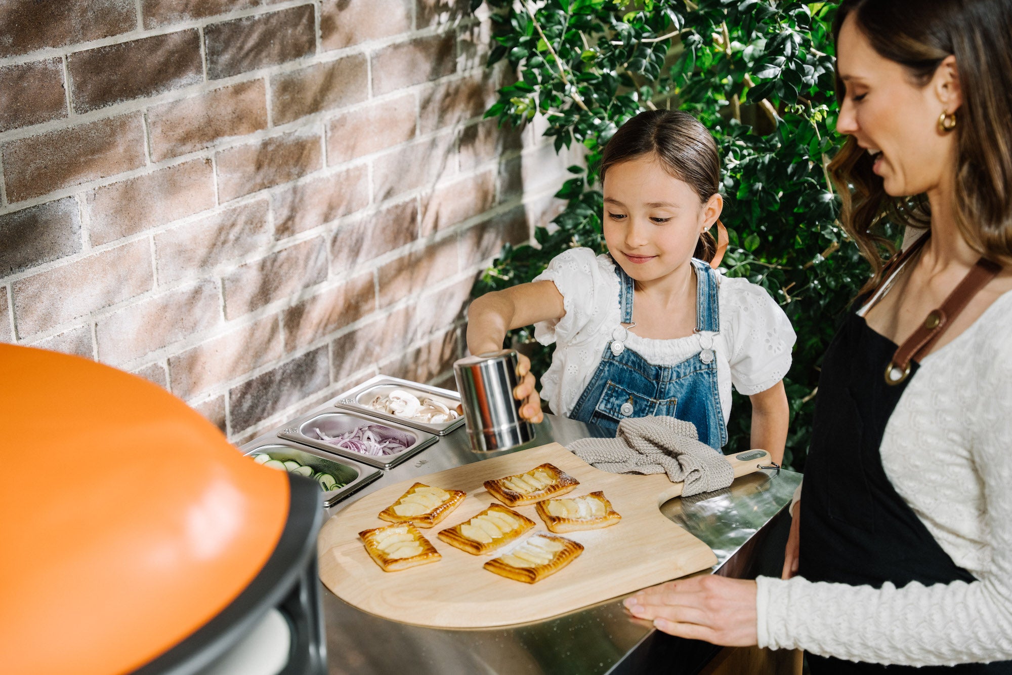 Everdure Kiln Pizza Oven - Terracotta Edition | Pizza Oven NZ | Everdure NZ | Gas,Gas BBQ,pizza oven | Outdoor Concepts