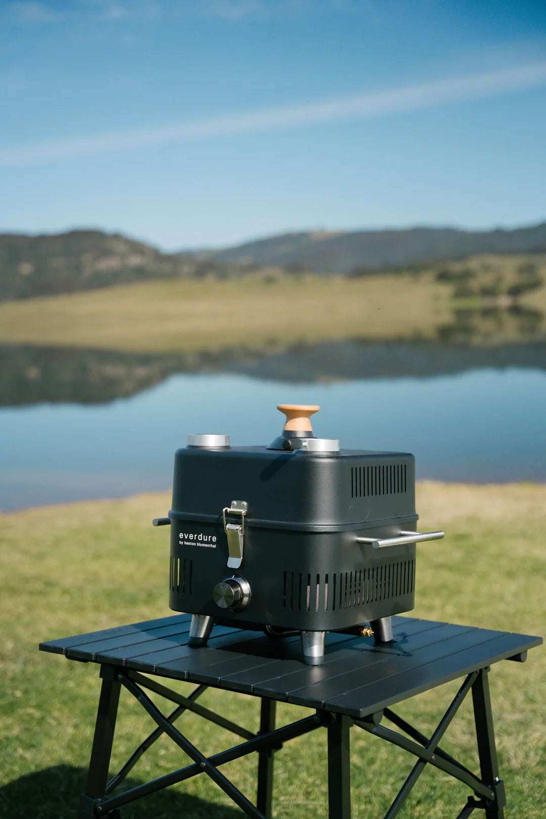 Everdure Cube PROFLAME 360 Gas | BBQs NZ | Everdure NZ | Gas BBQ,portable | Outdoor Concepts