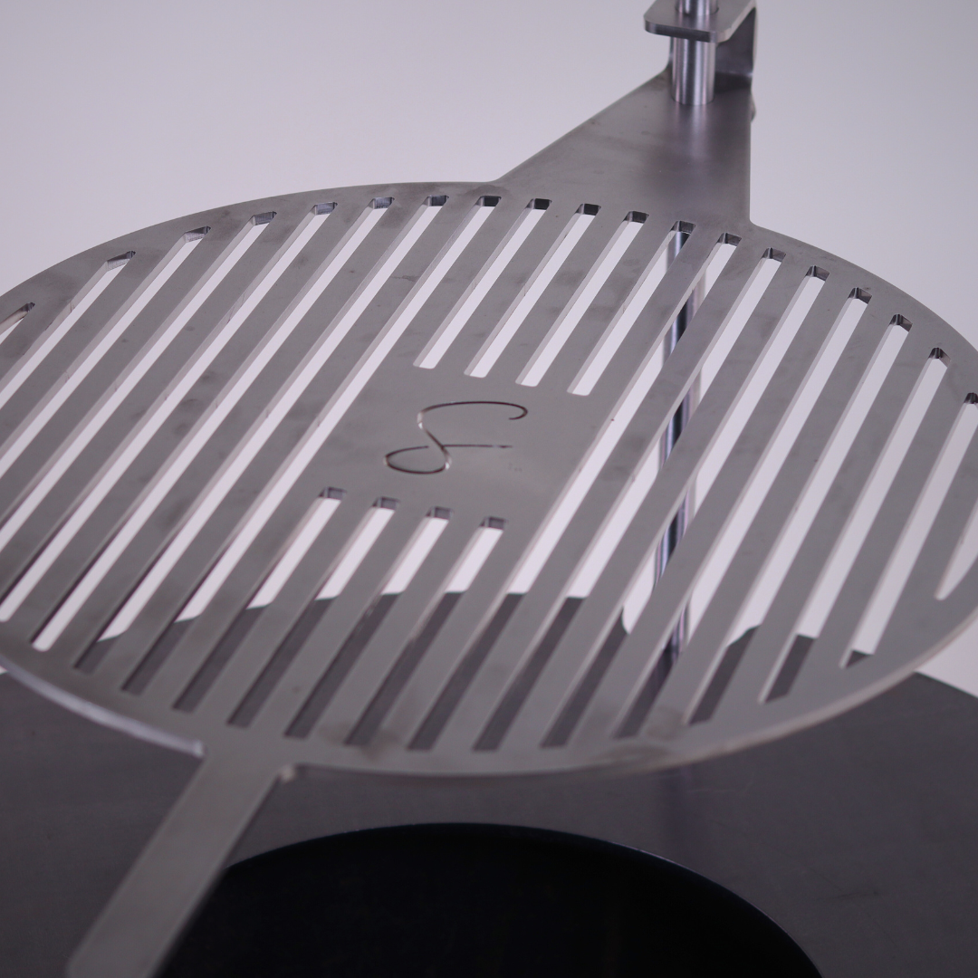 Smokelis Gather - Swing Over Fire Pit Grill | Fire Pit NZ | Smokelis NZ | firepit | Outdoor Concepts