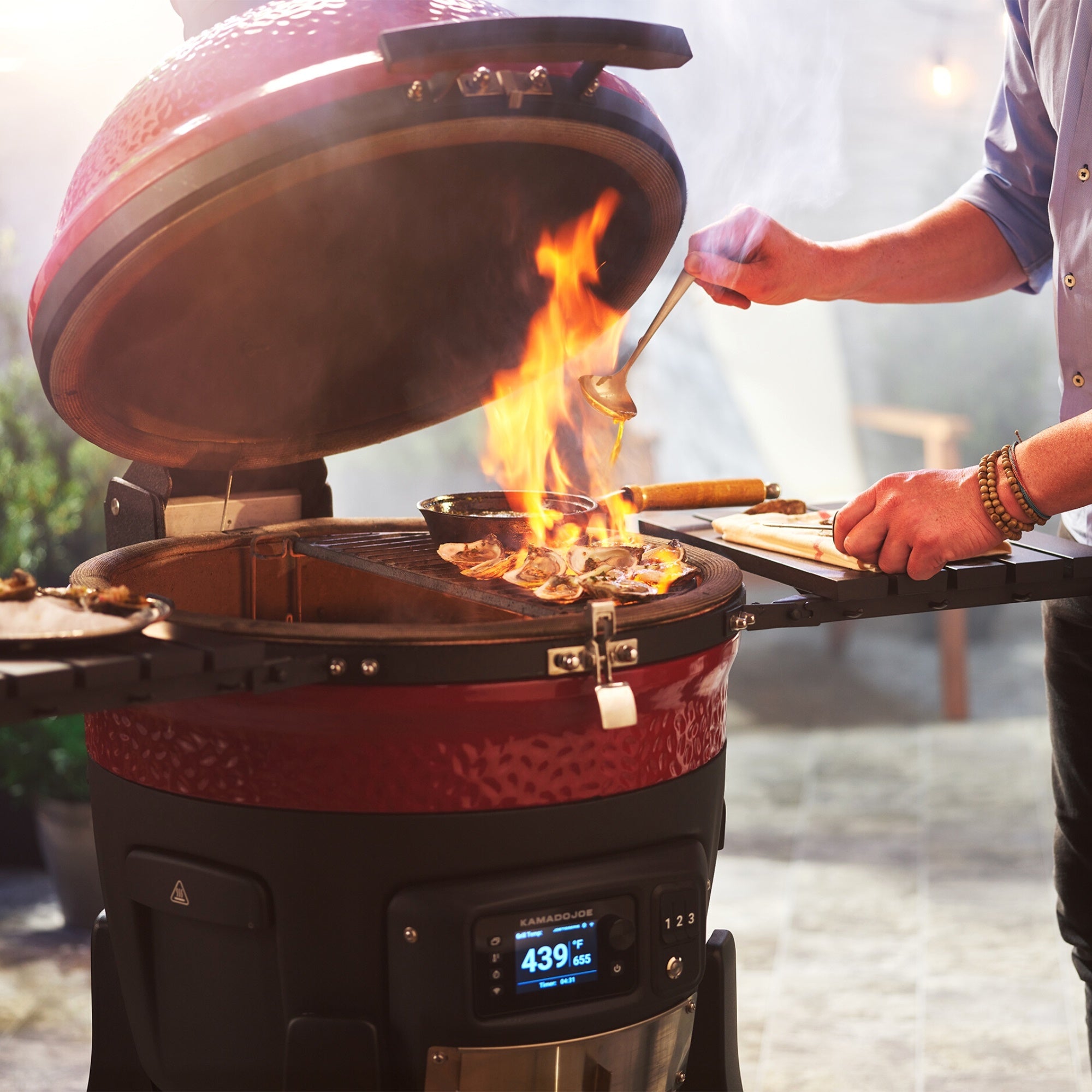 Kamado Joe Konnected Joe™ Digital Charcoal Grill & Smoker | Charcoal BBQs NZ | Kamado Joe NZ | Smokers | Outdoor Concepts
