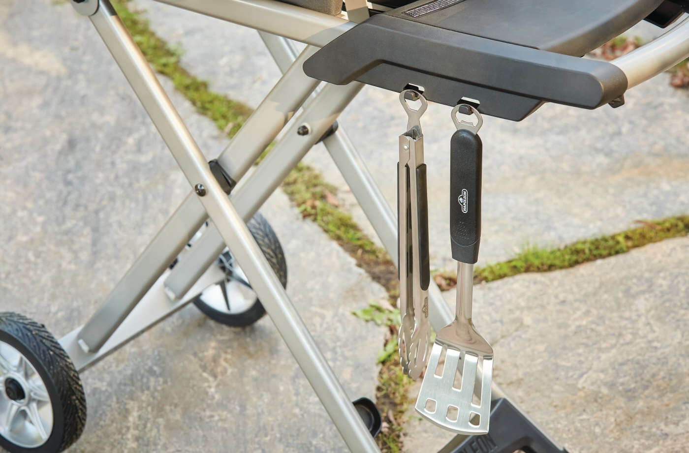 Napoleon TravelQ PRO285 Portable Propane Gas Grill Black | NZ | Napoleon NZ | camping grill,Created by Product Upload,Napoleon TravelQ,portable gas grill,PRO285,propane barbecue,scissor cart grill,stainless steel burner,tailgating grill | Outdoor Concepts
