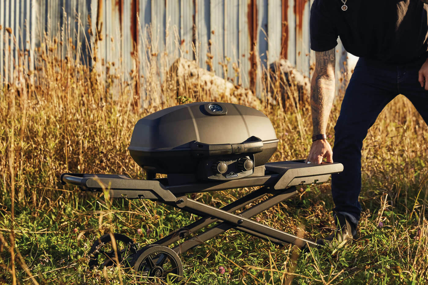 Napoleon Phantom TravelQ PRO285 Portable Propane Gas Grill Matte Black | NZ | Napoleon NZ | Created by Product Upload,matte black grill,Napoleon,outdoor cooking,Phantom TravelQ PRO285,portable gas grill,propane grill | Outdoor Concepts