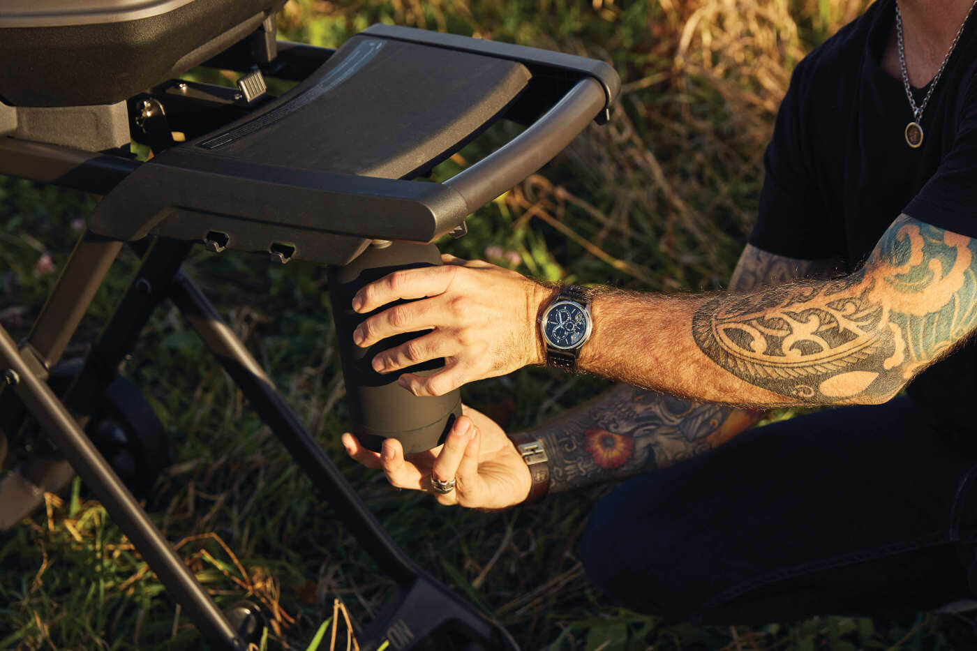 Napoleon Phantom TravelQ PRO285 Portable Propane Gas Grill Matte Black | NZ | Napoleon NZ | Created by Product Upload,matte black grill,Napoleon,outdoor cooking,Phantom TravelQ PRO285,portable gas grill,propane grill | Outdoor Concepts