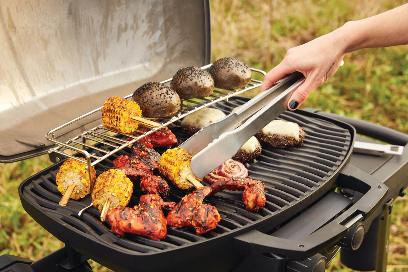 Napoleon Phantom TravelQ PRO285 Portable Propane Gas Grill Matte Black | NZ | Napoleon NZ | Created by Product Upload,matte black grill,Napoleon,outdoor cooking,Phantom TravelQ PRO285,portable gas grill,propane grill | Outdoor Concepts