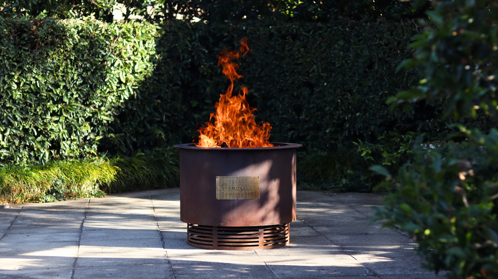 Smokelis Gather - Corten Smokelis Fire Pit | Fire Pit NZ | Smokelis NZ | firepit | Outdoor Concepts