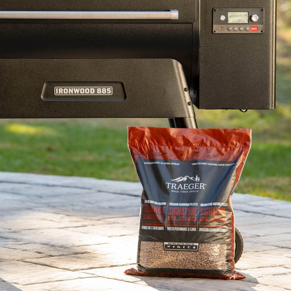 Traeger Signature Blend Pellets 9kg | BBQ Smoking Chips & Pellets NZ | Traeger NZ | Accessories,BBQ Accessories,Fuels,Pellets | Outdoor Concepts