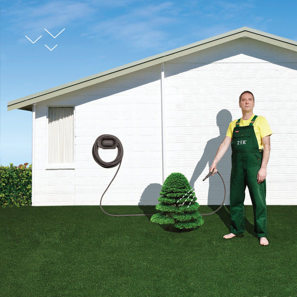 ZEE® Sidra 20m Hose Black by Studio Dott | Garden NZ | Zee Design NZ | Garden | Outdoor Concepts