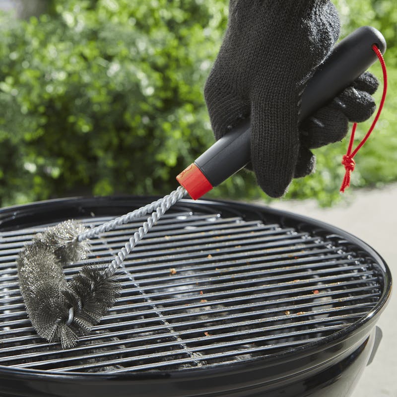 Weber Small 3-Sided Grill Brush | BBQ Oven & Grill Cleaners NZ | Weber NZ | Accessories,BBQ Accessories,BBQ Tools,cleaning | Outdoor Concepts