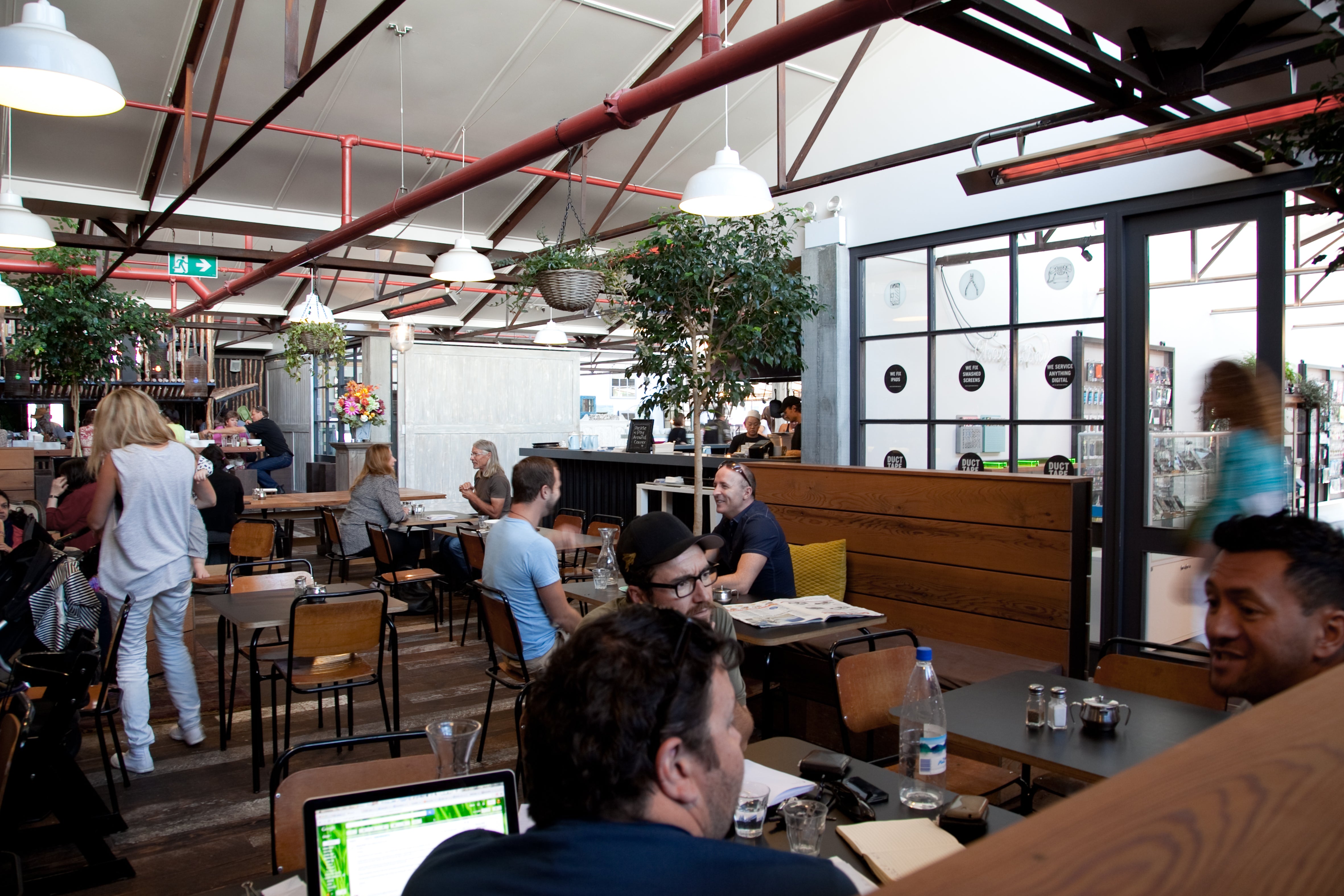 Infratech SL30 3kW Heater Brushed Stainless | Outdoor Heating NZ | Infratech NZ | Electric,heater,outdoor,SL-heater,wall mount | Outdoor Concepts