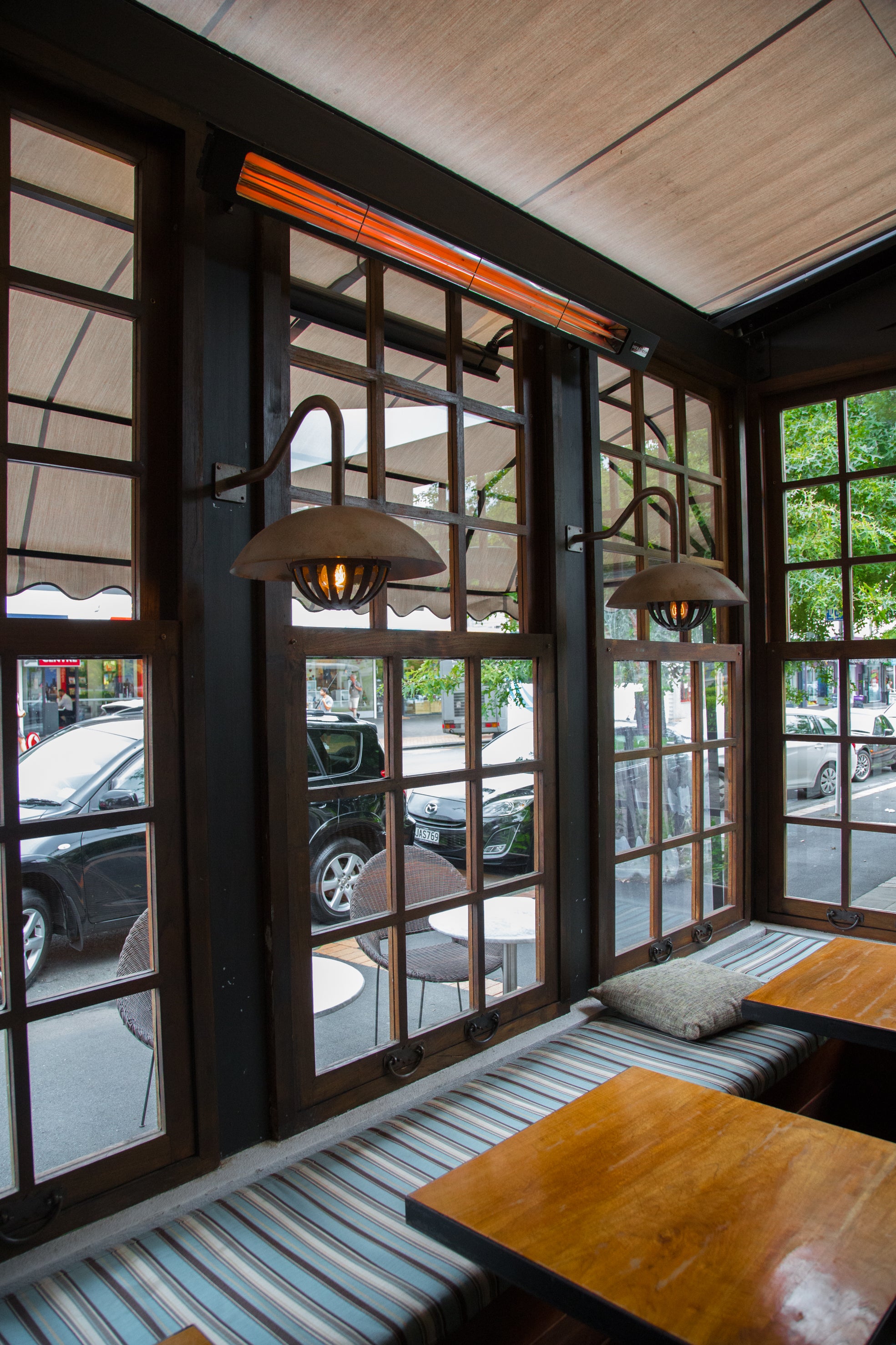 Infratech SL40 4kW Heater Black Shadow | Outdoor Heating NZ | Infratech NZ | electric,heater,outdoor,SL-heater,wall mount | Outdoor Concepts