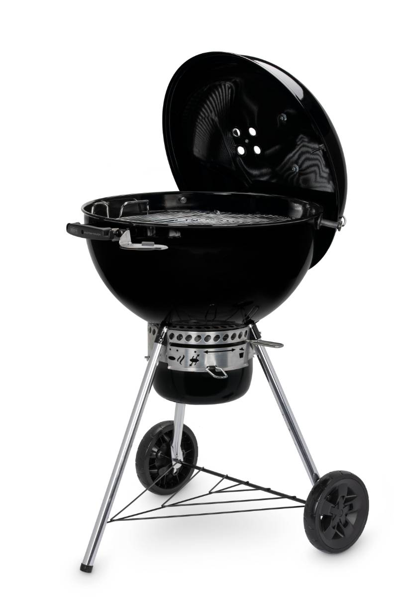 Weber 57cm Master Touch Kettle | Charcoal BBQs NZ | Weber NZ | Charcoal | Outdoor Concepts