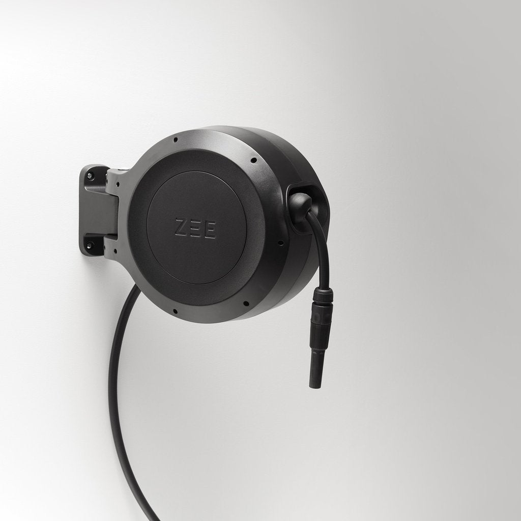 ZEE® Mirtoon Hose Reel 10m Black | Garden NZ | Zee Design NZ | Garden | Outdoor Concepts