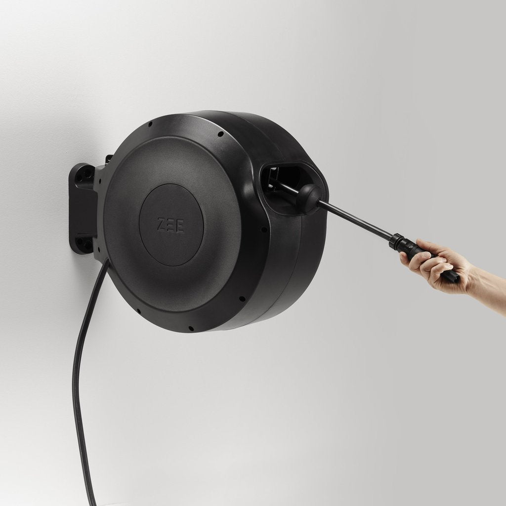 ZEE® Mirtoon Hose Reel 30m Black | Garden NZ | Zee Design NZ | Garden | Outdoor Concepts