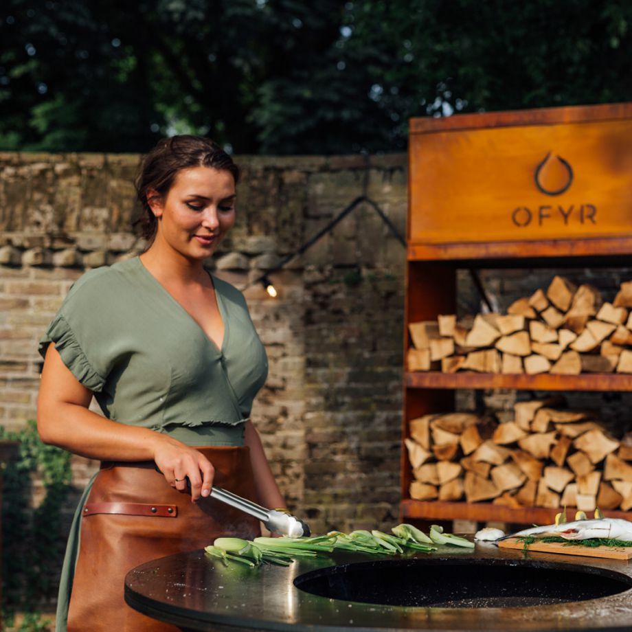 OFYR® Leather Apron | BBQ Aprons NZ | Ofyr NZ | Accessories,BBQ Accessories,fireplace accessories | Outdoor Concepts