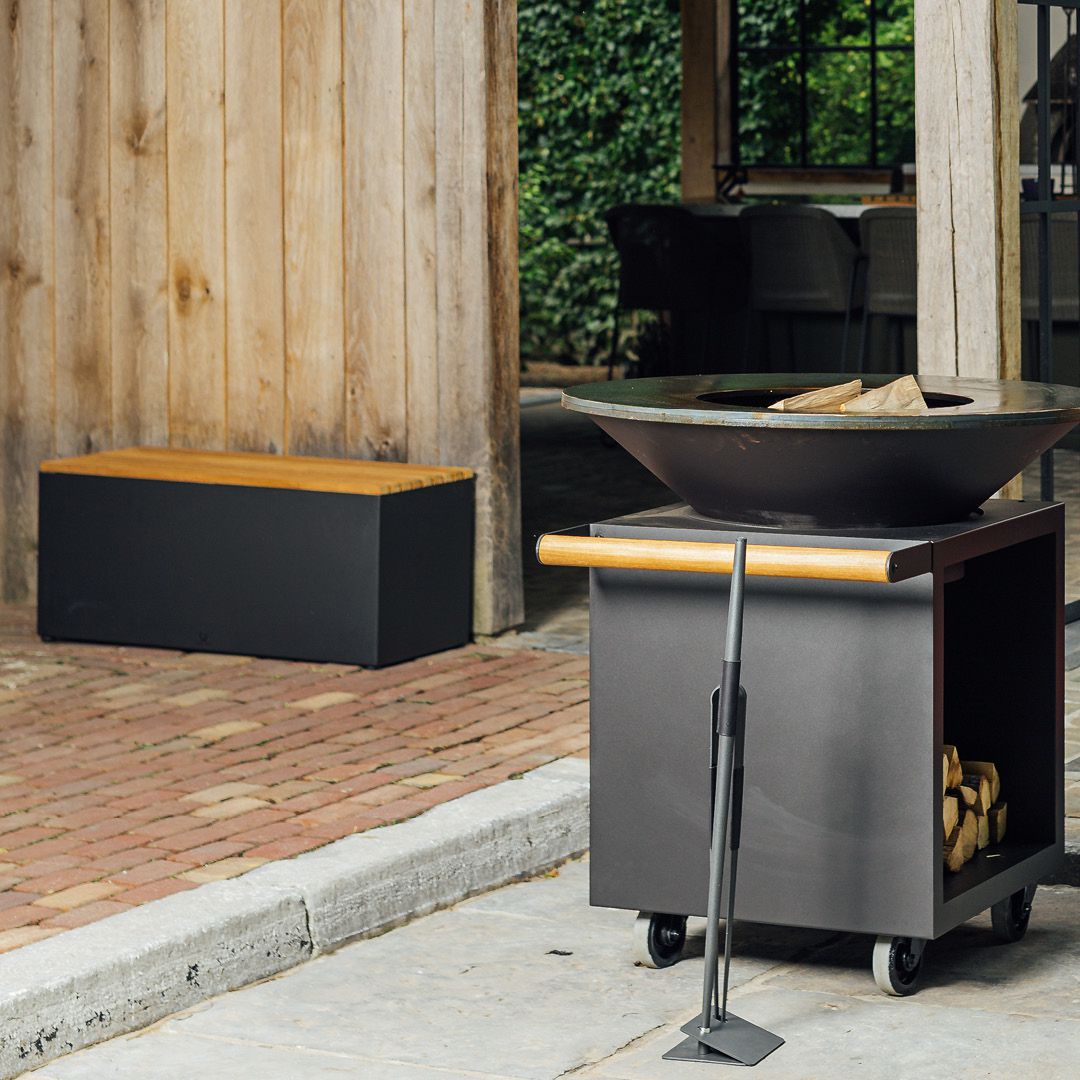 OFYR® Garden Bench Black | Outdoor Fires NZ | Ofyr NZ | Accessories,fireplace accessories | Outdoor Concepts