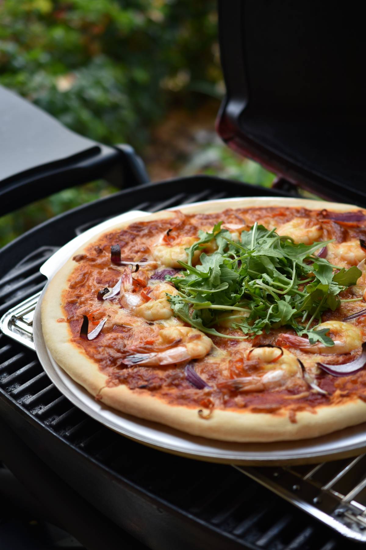 Weber Easy-Serve Pizza Tray | BBQ Hotplates, Griddles, Racks & Baskets NZ | Weber NZ | Accessories,BBQ Accessories,cooking surface | Outdoor Concepts