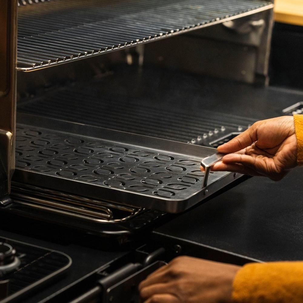 Traeger ModiFIRE Fish and Veggie SS Grill Tray | BBQs Accessories NZ | Traeger NZ | Accessories | Outdoor Concepts